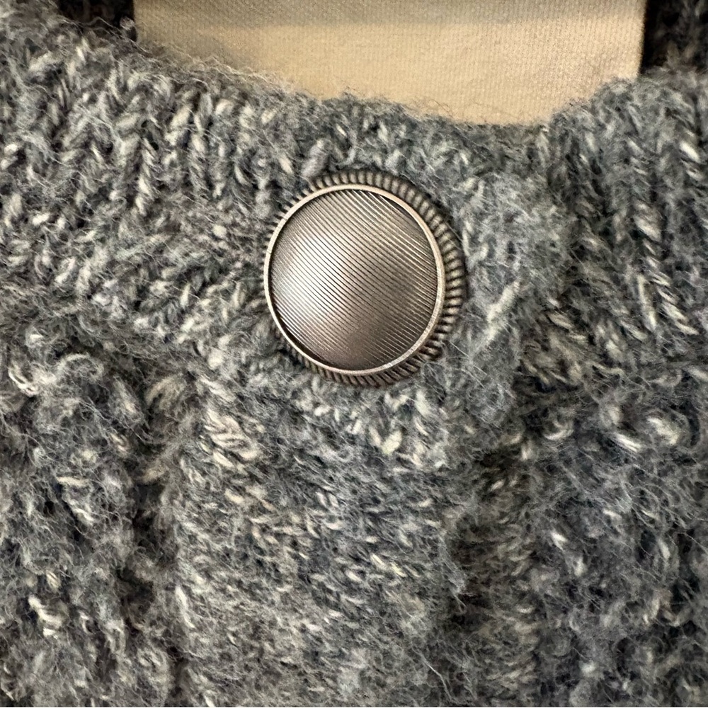 Lucky Brand Gray Boucle Sweater Lady Jacket. Size Small. - Picture 12 of 16